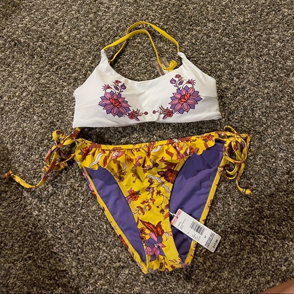 bikini set - Picture 1 of 3